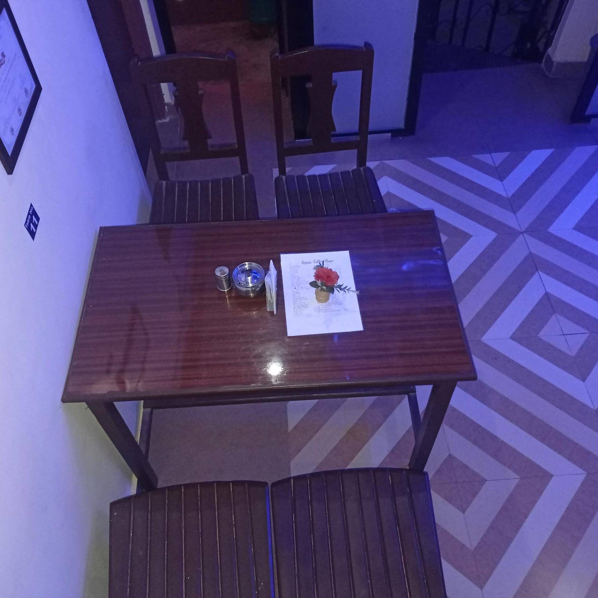 Begnas Coffee House & Hotel Deorāli 외부 사진