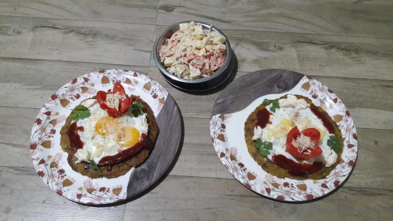 Begnas Coffee House & Hotel Deorāli 외부 사진