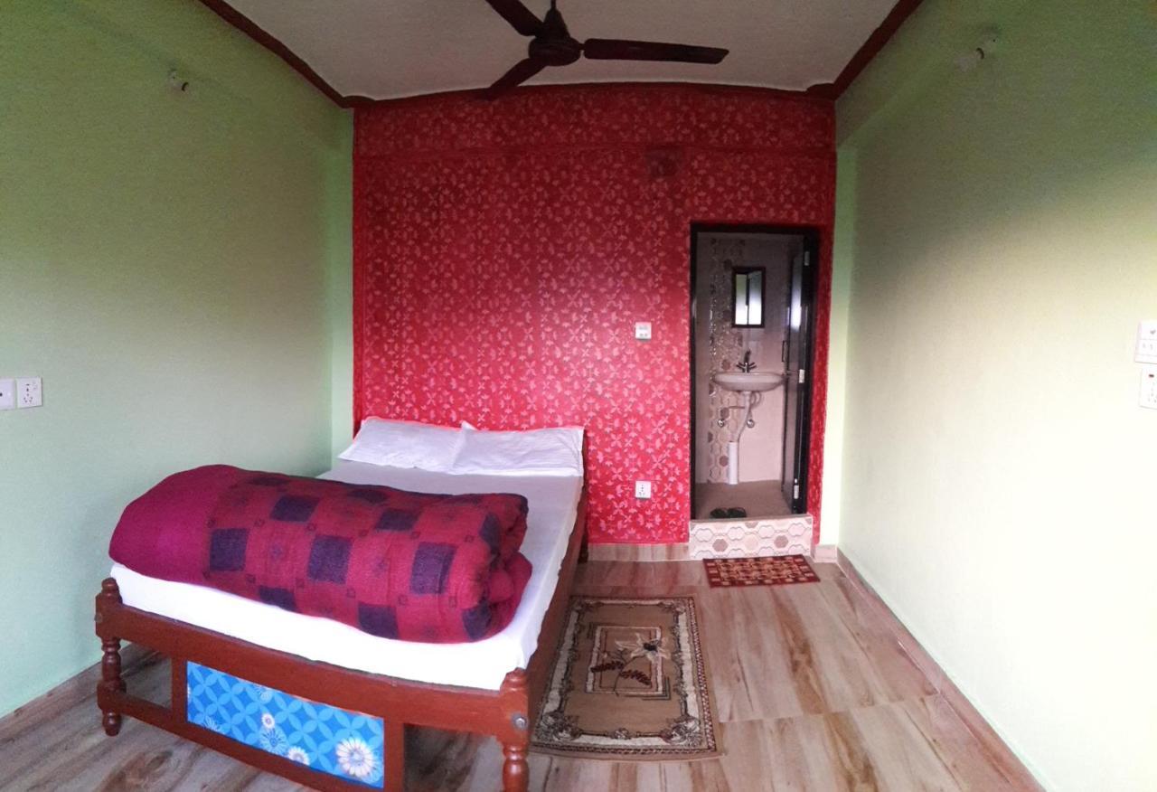 Begnas Coffee House & Hotel Deorāli 외부 사진