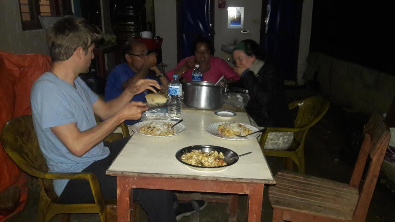 Begnas Coffee House & Hotel Deorāli 외부 사진